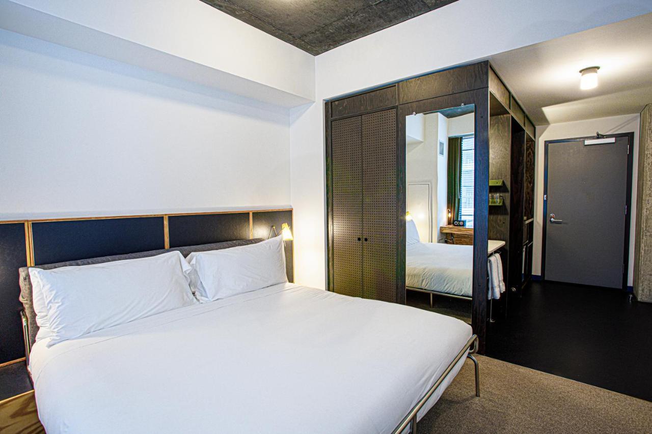 The Emily Hotel Chicago Exterior foto